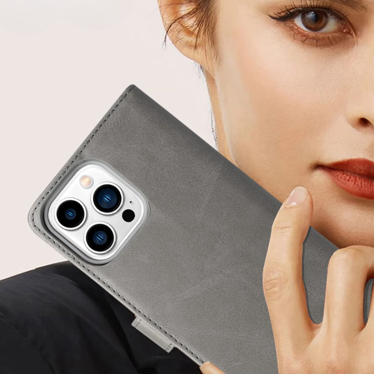 iPhone 15 Pro Max Wallet Case